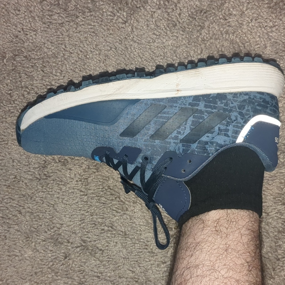 Adidas sneakers unisex